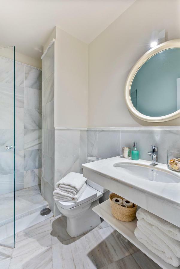 Apartamento La Catedral Sevilla Kültér fotó